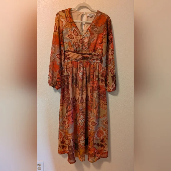 Tulip Creations Bohemian Orange Patterned Dress - Picture 2 of 7